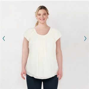 Women's Cream Top
